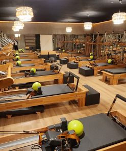 Haftada 3 gün, toplam 12 seans Reformer Pilates ile estetik hatlar, güçlü core ve sağlıklı postür. 3500₺ yerine 2400₺ kampanya! EMS, PT ve Master kombinleriyle hızlı sonuç.